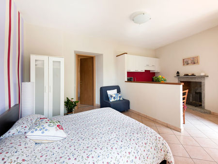Wohn- Schlafzimmer