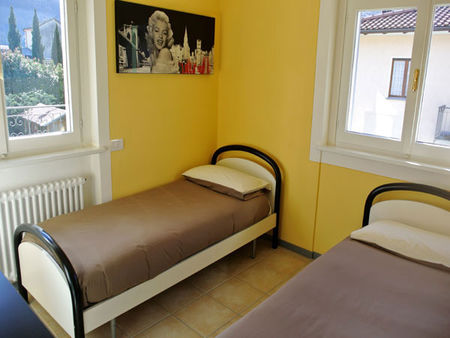 2. Schlafzimmer
