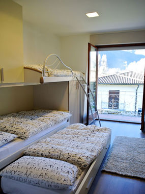2. Schlafzimmer