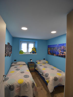 2. Schlafzimmer