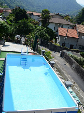 Schwimmbad