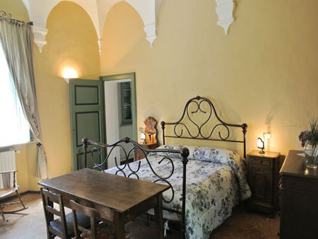 2. Schlafzimmer