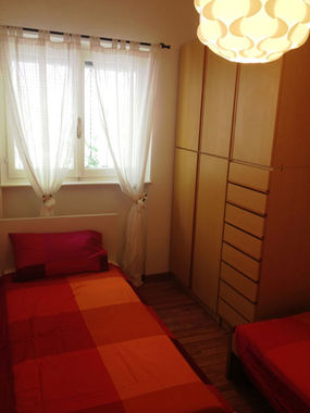 2. Schlafzimmer