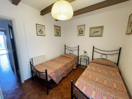 2. Schlafzimmer