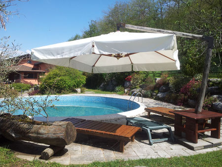 Aussenbereich mit Pool