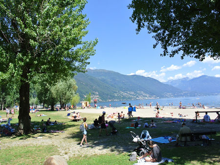 �ffentliches Strandbad Lido  ca 120m vom Haus  entfernt