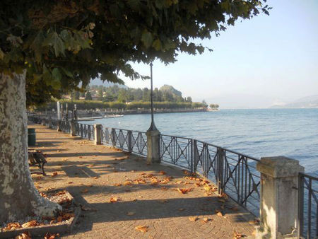 Uferpromenade Porto Valtravaglias