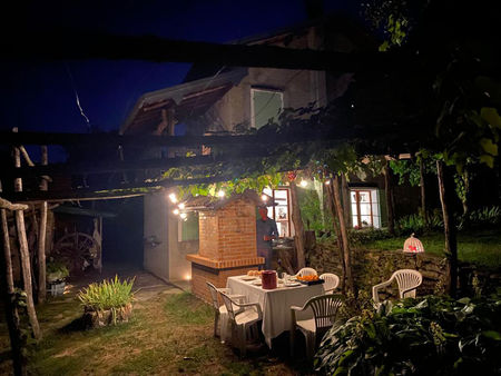 Aussenbereich bei Nacht