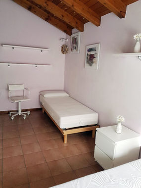 2. Schlafzimmer