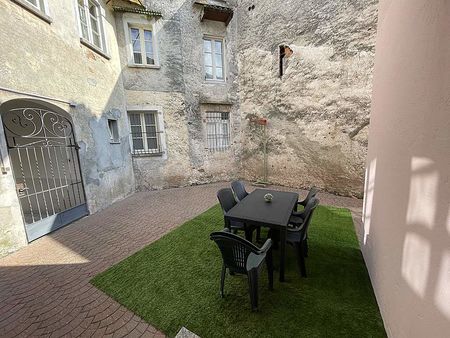 Private Terrasse im EG