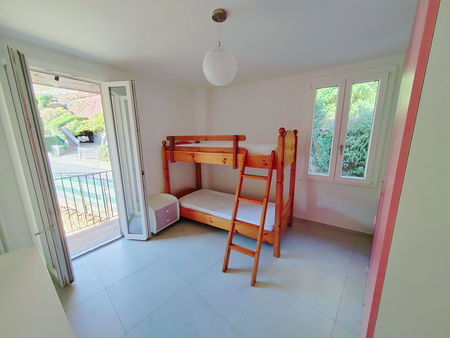 2. Schlafzimmer