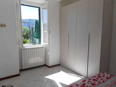 2. Schlafzimmer