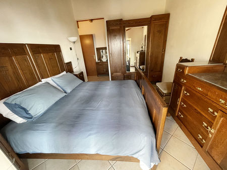 2. Schlafzimmer